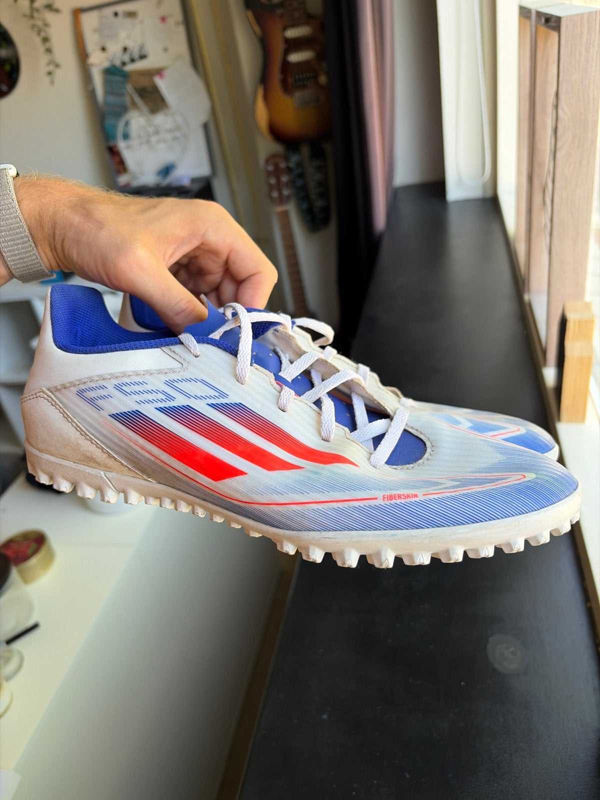 Adidas F50 voetbalschoenen - Maat 44, Sport en Fitness, Voetbal, Maat XS of kleiner, Ophalen, Gebruikt, Schoenen