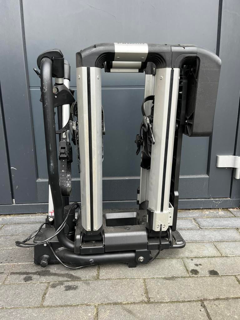 TE HUUR: Pro-user fietsendrager voor 2 fietsen, Auto diversen, Fietsendragers, Ophalen, Zo goed als nieuw, Trekhaakdrager
