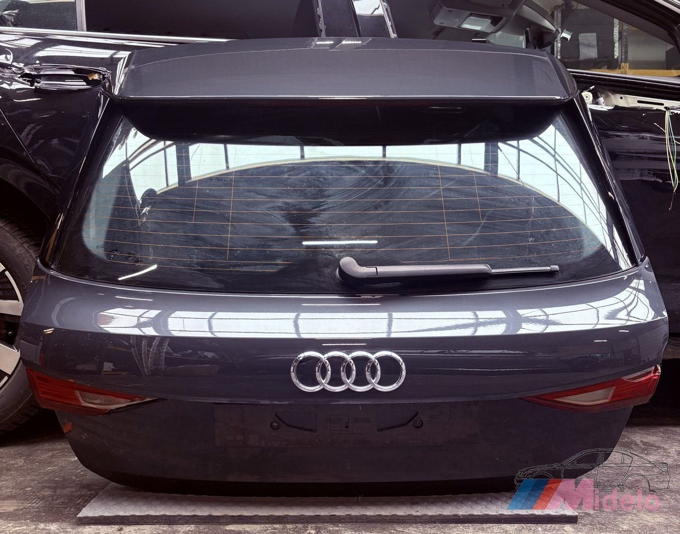 AUDI A3 (8Y) ACHTERKLEP LX7L, Auto-onderdelen, Gebruikt, -, Achter, -