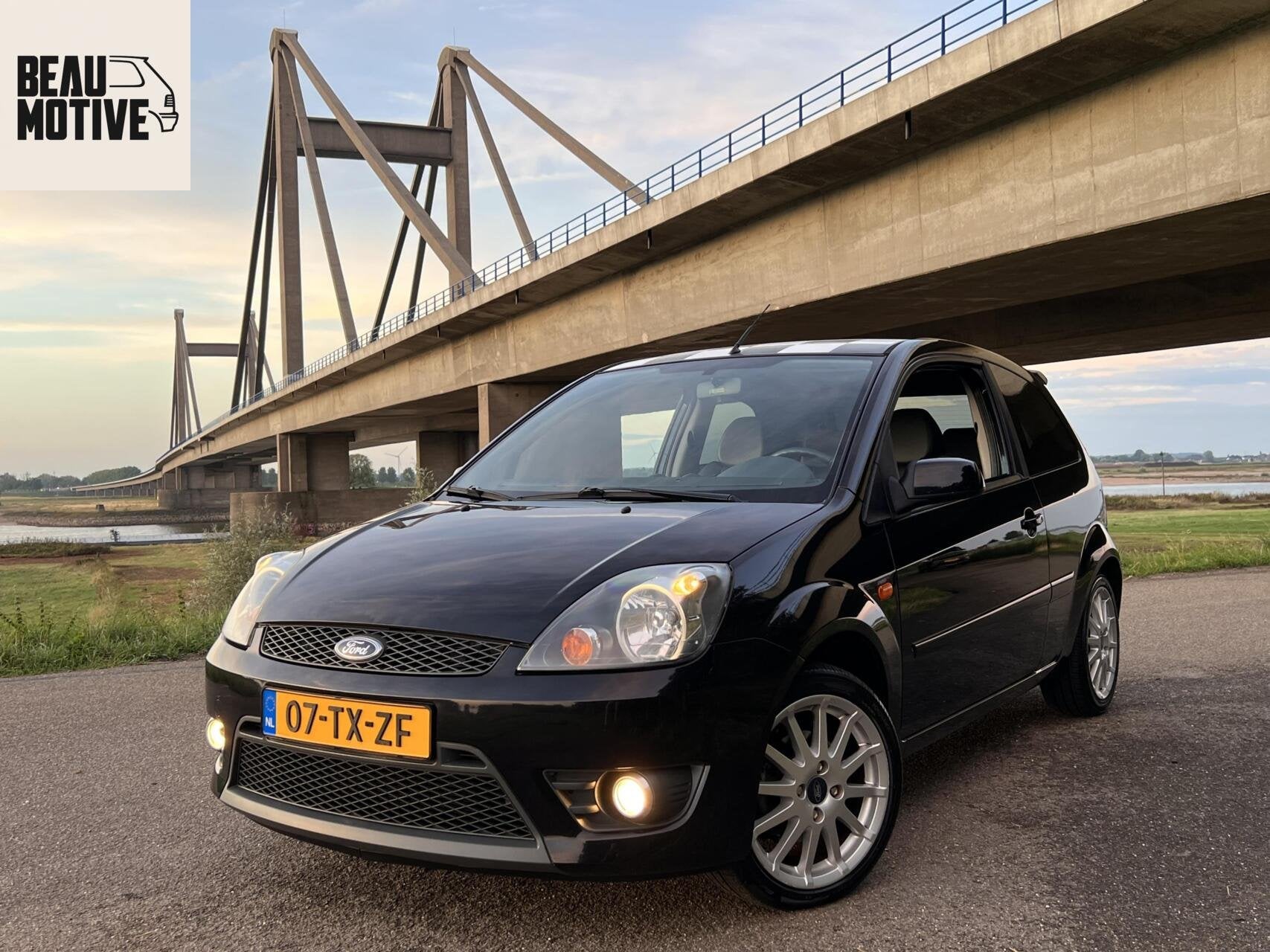 Ford Fiesta 1.6-16V S ST *Ultimate Edition 245/250* 1 owner, Voorwielaandrijving, 1596 cc, 101 pk, 4 cilinders