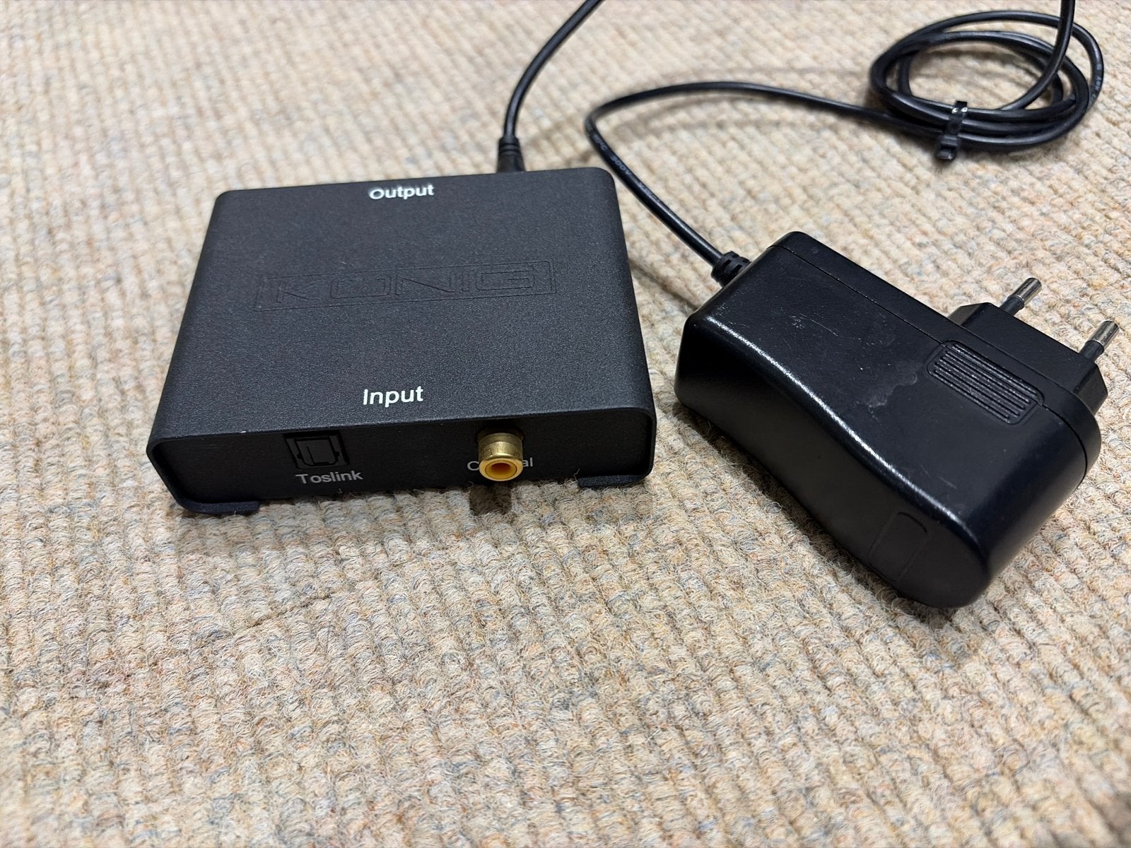 König Digitaal naar Analoog Audio Converter, Ophalen of Verzenden, Zo goed als nieuw