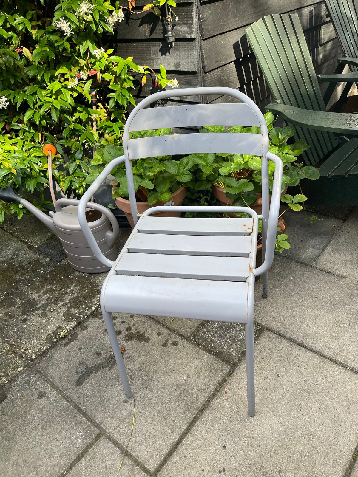 6 metalen grijze tuinstoelen - op te halen in Leiden, Ophalen, Gebruikt, Metaal