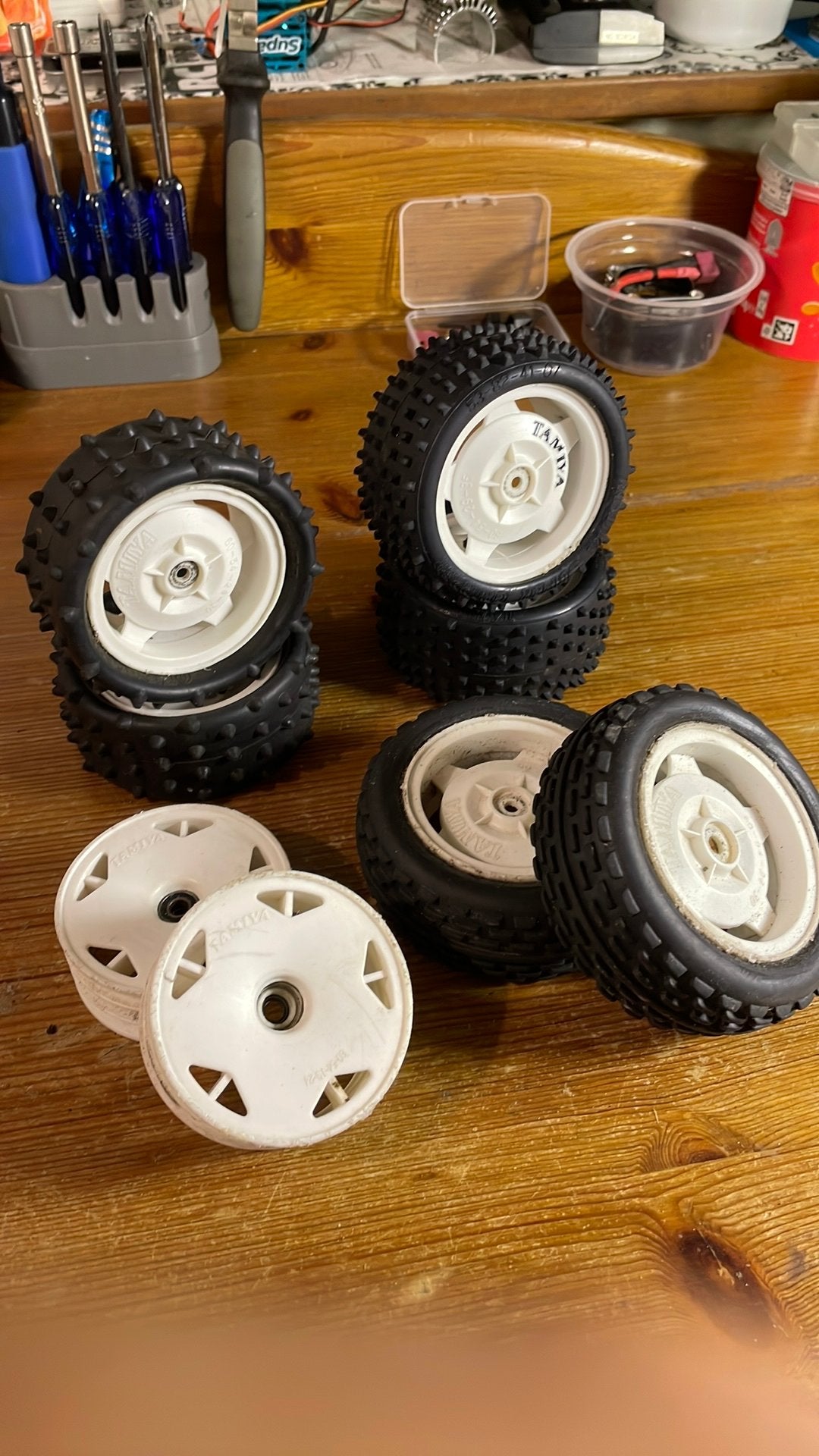 Tamiya buggy wielen + banden, Ophalen of Verzenden, Nieuw, Auto offroad