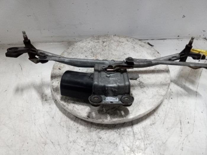 Ruitenwismotor + Mechaniek van een Ford KA, Gebruikt, -, -, Ophalen of Verzenden