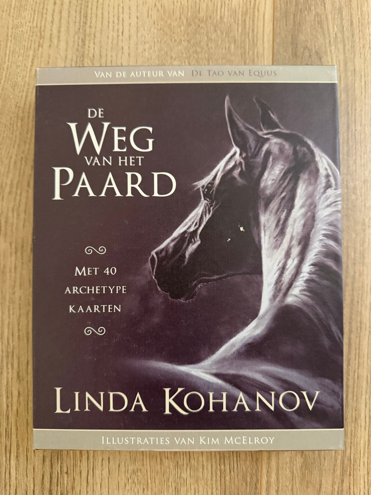 De Weg van het Paard - Linda Kohanov (Boek met kaarten), Boeken, Ophalen of Verzenden, Gelezen, Overige onderwerpen