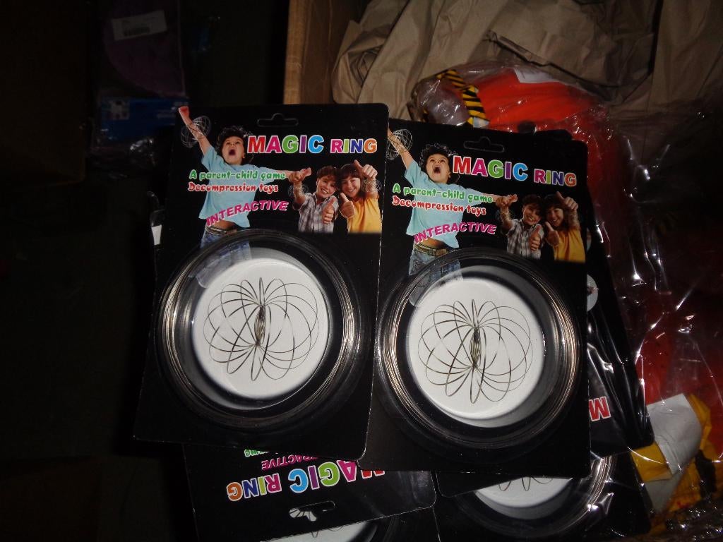 96x Magic Ring, Diversen, Ophalen, Nieuw
