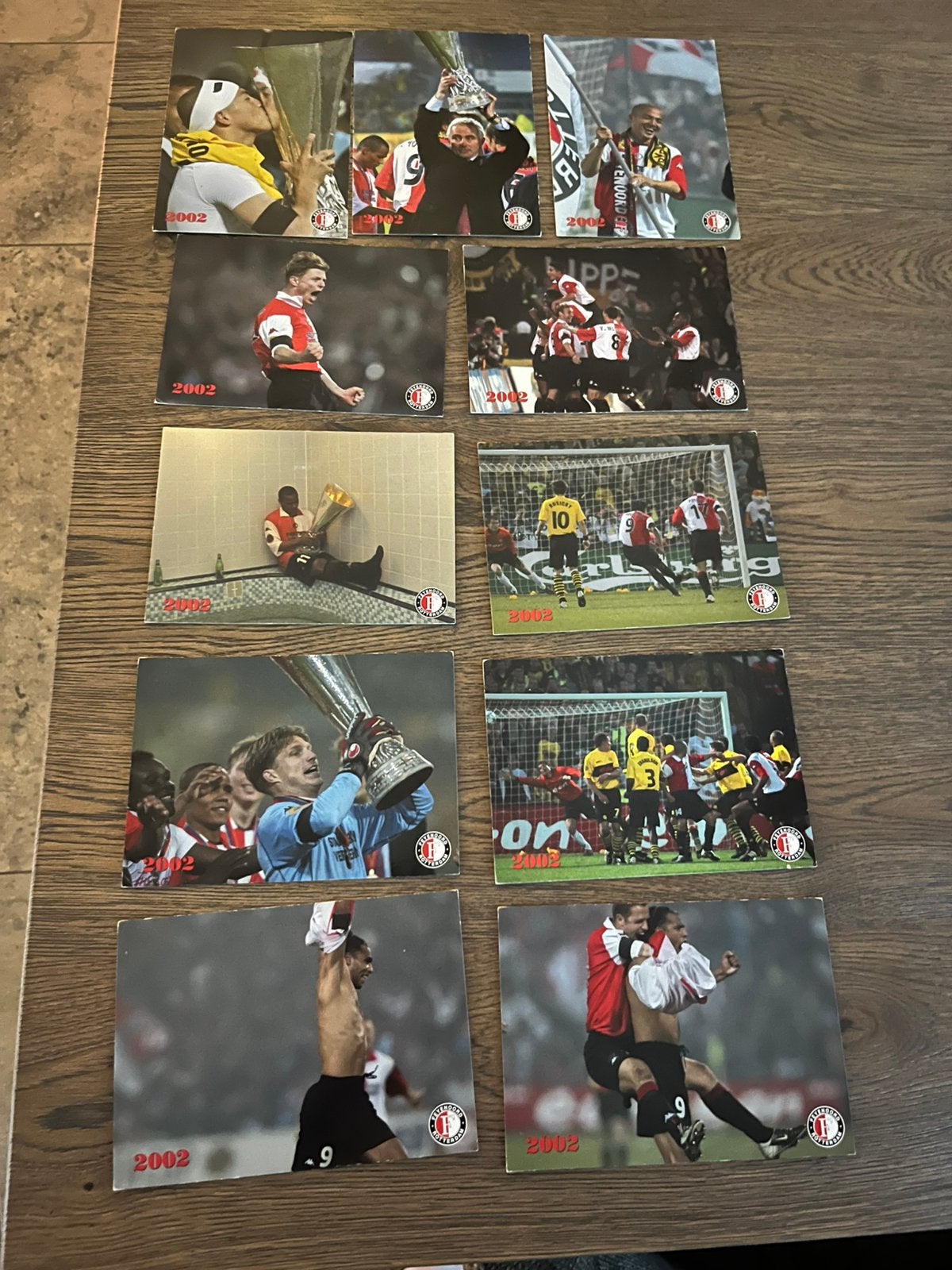 SET 11 FOTOKAARTEN FEYENOORD-DORTMUND 2002 UEFA CUP FINALE, Ophalen of Verzenden, Zo goed als nieuw, Feyenoord, Spelerskaart