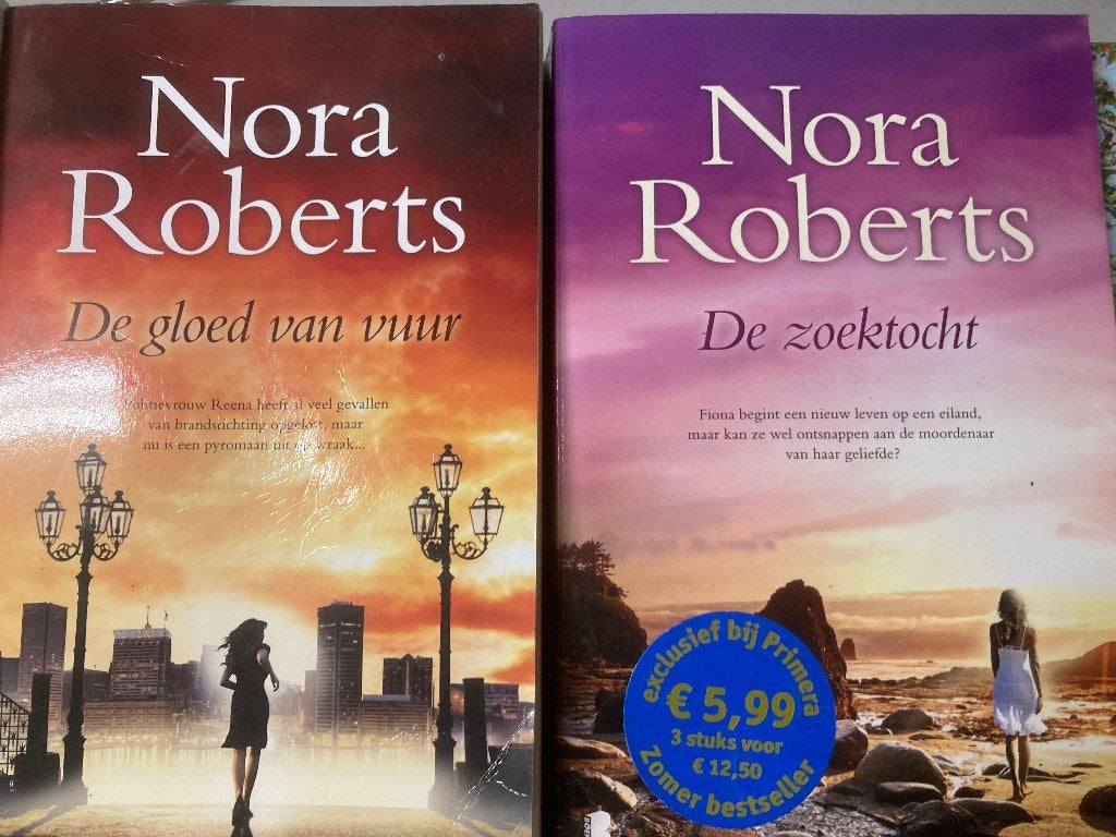 T.K. nog ca. 56 boeken van Nora Roberts Zie actuele lijst, Ophalen of Verzenden, Gelezen, Nora Roberts, Wereld overig