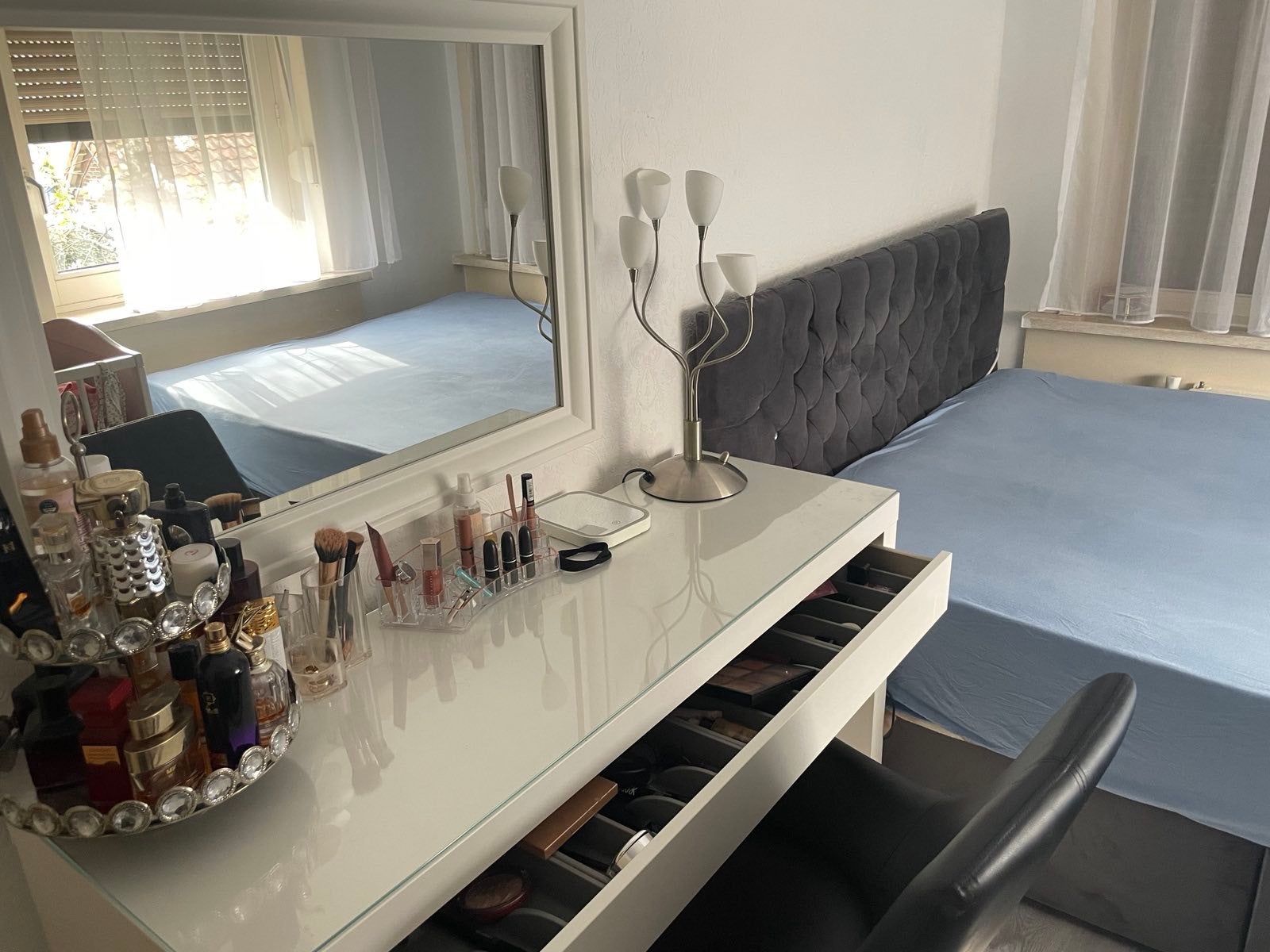 Kaptafel met spiegel, Ophalen, Zo goed als nieuw
