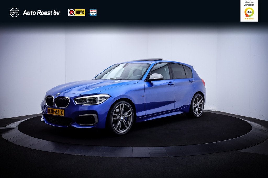 BMW 1-serie M140i Edition Shadow Executive SCHUIFD. | STOELV, Achterwielaandrijving, Zwart, Blauw, Alcantara