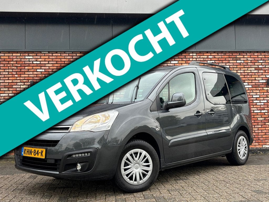 Citroen BERLINGO 1.2 PureTech Shine Nav/Cruise Pdc Carplay H, Auto's, Voorwielaandrijving, Stof, Gebruikt, 1199 cc