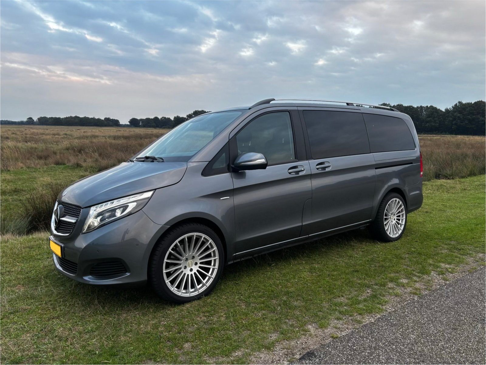 HAXER velgen 20 inch mercedes v-klasse vito w447 5x112 zgan., Auto-onderdelen, Ophalen, Banden en Velgen, Personenwagen, 20 inch