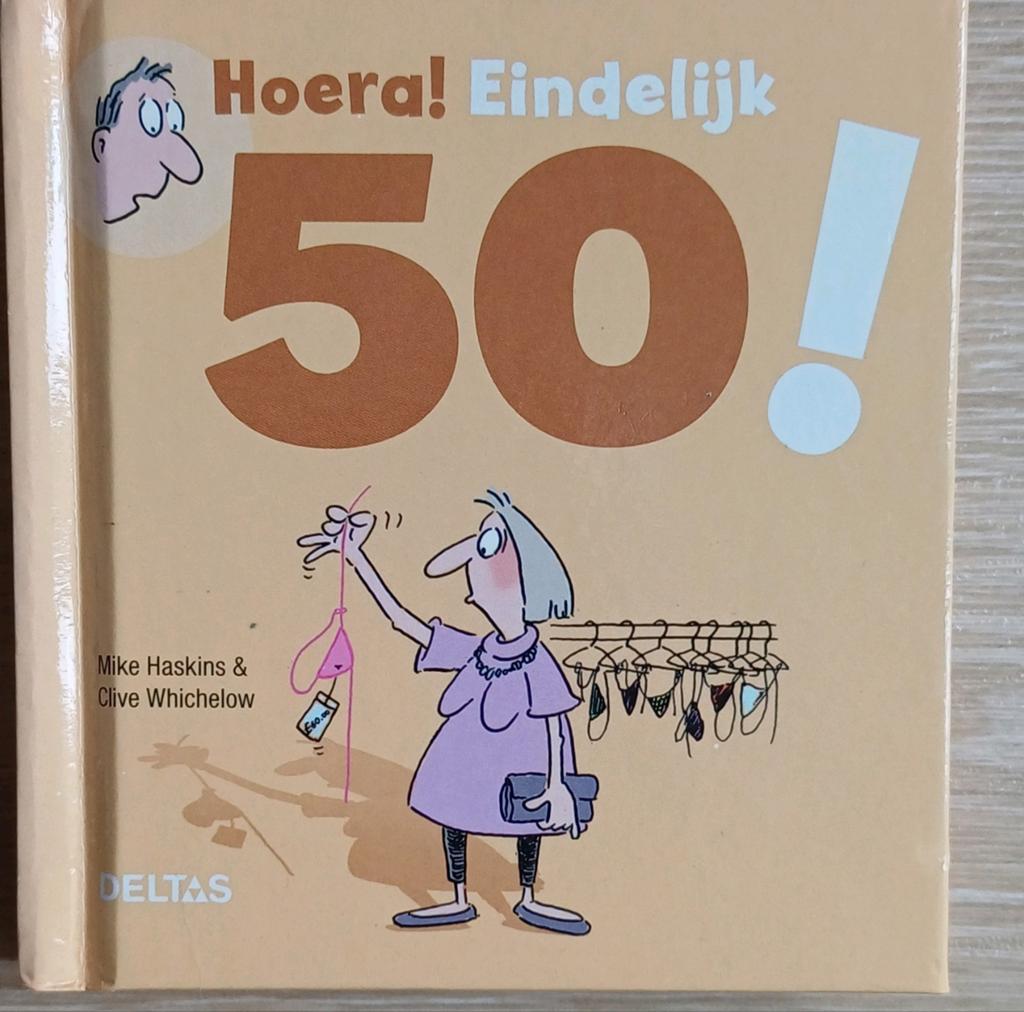 Hoera! Eindelijk 50! Grappig boek over 50 worden, Ophalen of Verzenden, Zo goed als nieuw, Mike Haskins & Clive Whichelow, Anekdotes en Observaties