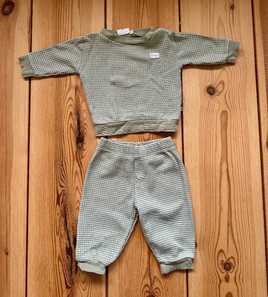 Feetje Pyjama / Pakje Baby - Groen / Beige - Maat 62, Jongetje of Meisje, Ophalen of Verzenden, Zo goed als nieuw, Feetje
