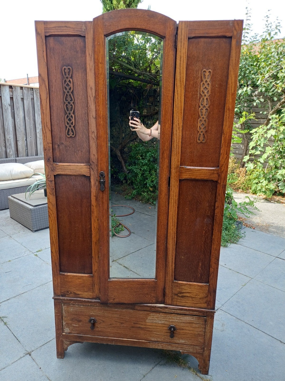 Antieke Edwardiaanse eiken linnenkast met spiegeldeur, Ophalen