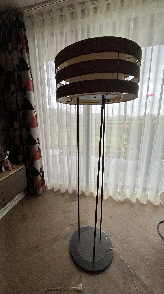 Giorgetti ‘planet’ vloerlamp, Huis en Inrichting, Ophalen, E27 (groot), Zo goed als nieuw, Modern