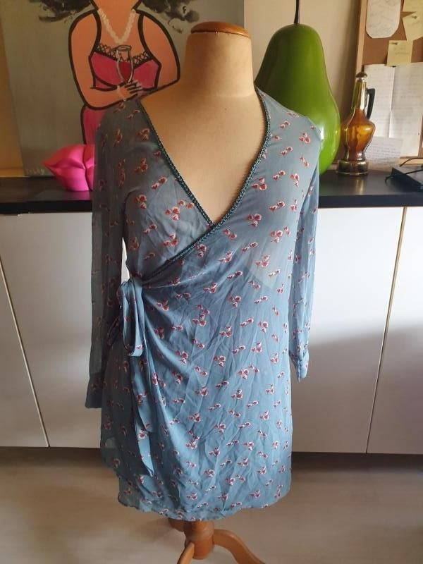 Zgan! mooie overslagjurk van Place du soleil maat xl ( 42), Kleding | Dames, Maat 38/40 (M), Zo goed als nieuw, Knielengte, Place du soleil