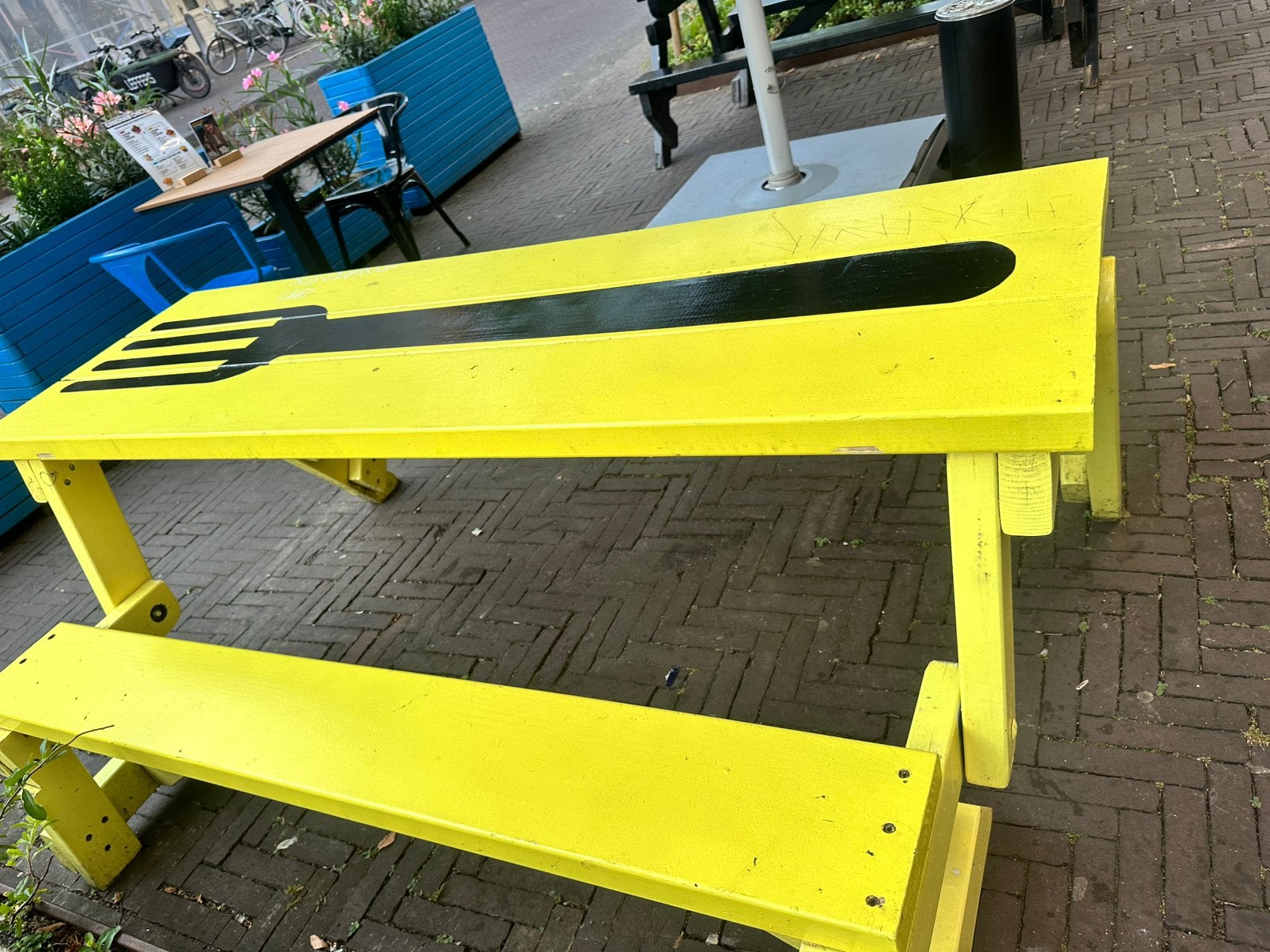 Terras bank geel kleur met furk, Ophalen, Zo goed als nieuw, Rechthoekig, Hout