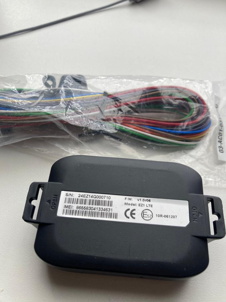 Finder GPS tracker, Auto diversen, Anti-diefstal, Ophalen of Verzenden, Zo goed als nieuw