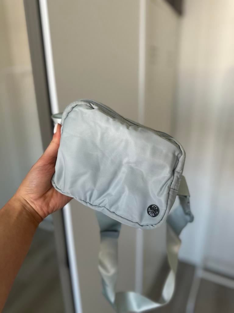 Blauw sport tasje schoudertassen, Ophalen of Verzenden, Zo goed als nieuw, Blauw