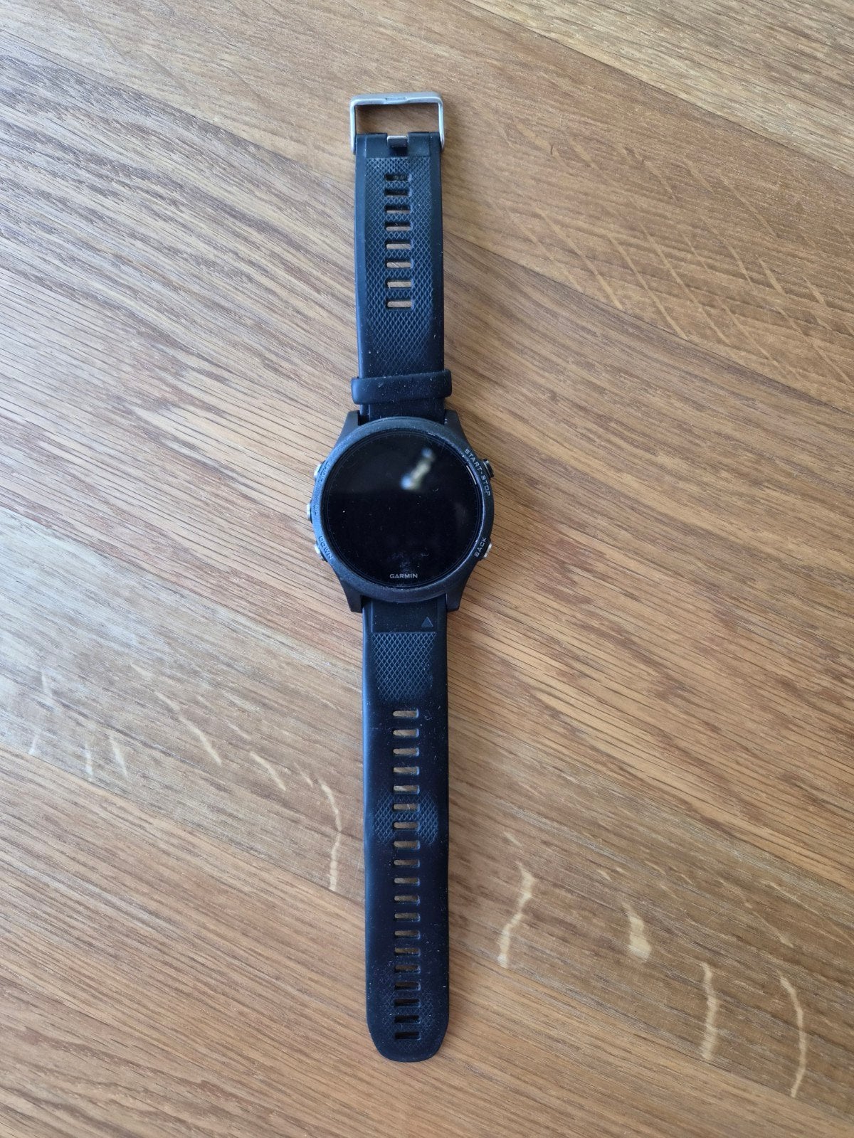 Garmin Forerunner 935 - Nette staat, bandje wel "op", Gebruikt, Zwart, Garmin, Ophalen of Verzenden