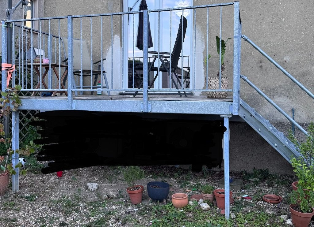 Bordes / balkon met trap, Ophalen, Gebruikt