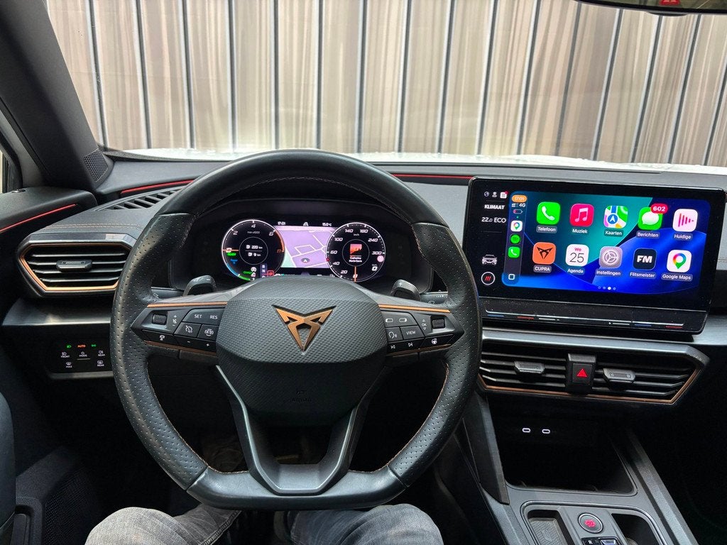 Cupra Formentor 1.4 TSI e-Hybrid|Kuipstoelen|Carplay|Stuurve, Auto's, Cupra, Gebruikt, 4 cilinders, Leder en Stof, Wit