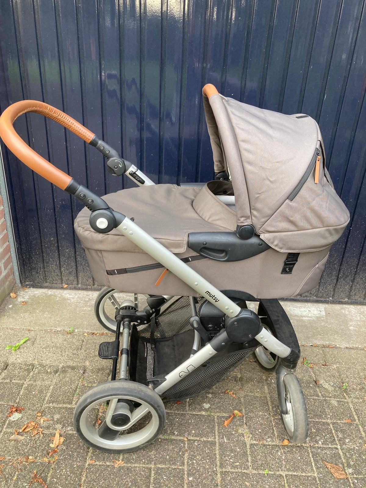 Mutsy Evo kinderwagen, Ophalen, Gebruikt, Mutsy, Met reiswieg