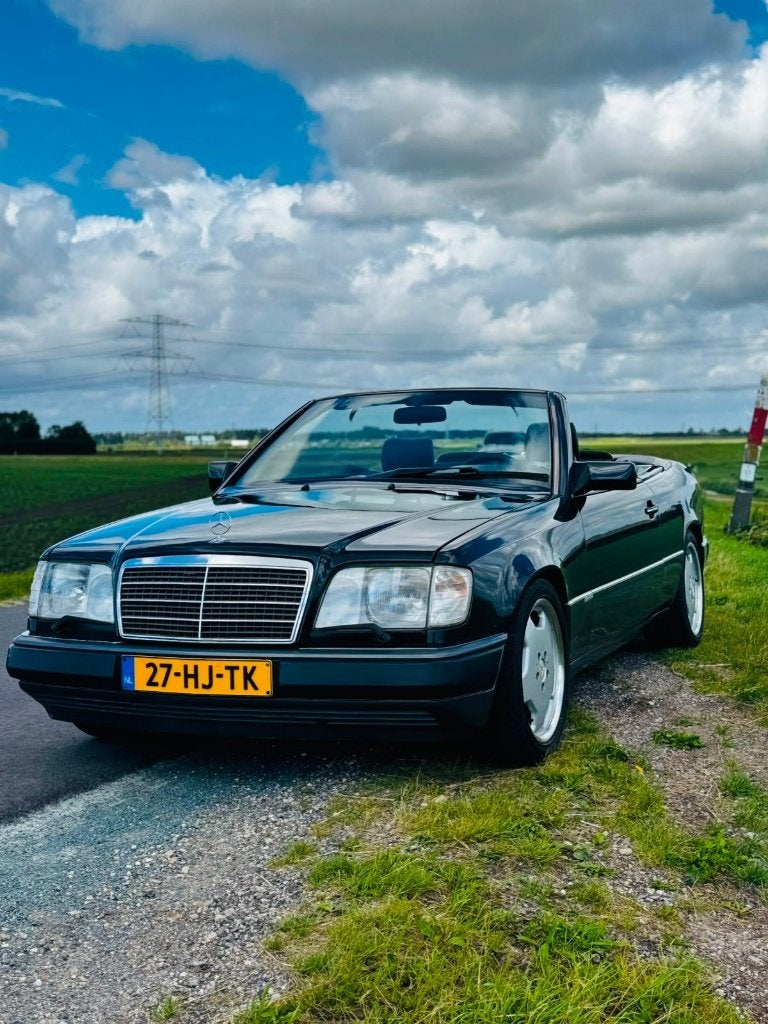 Mercedes-Benz 300 CE-24 Cabriolet Sportline | 220PK | Autom., Auto's, Automaat, Achterwielaandrijving, Zwart, Cabriolet
