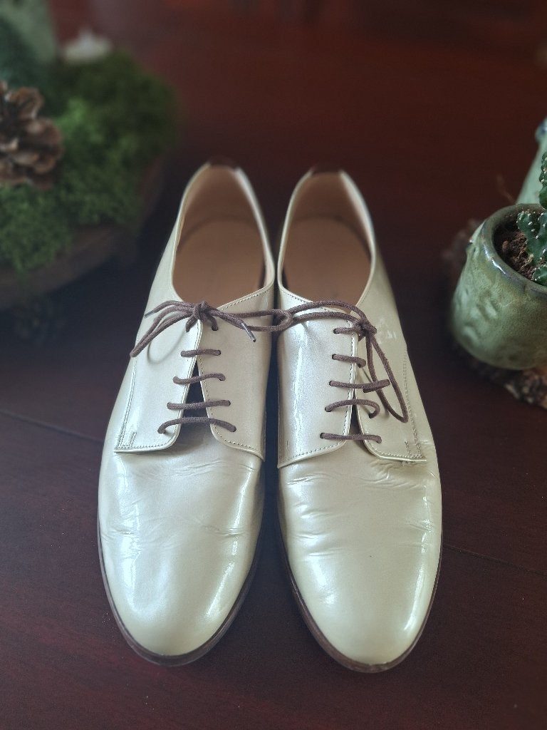 Hassia lakleren veterschoen creme bruin fermop G mt 8 42, Kleding | Dames, Schoenen, Hassia, Schoenen met lage hakken, Overige kleuren