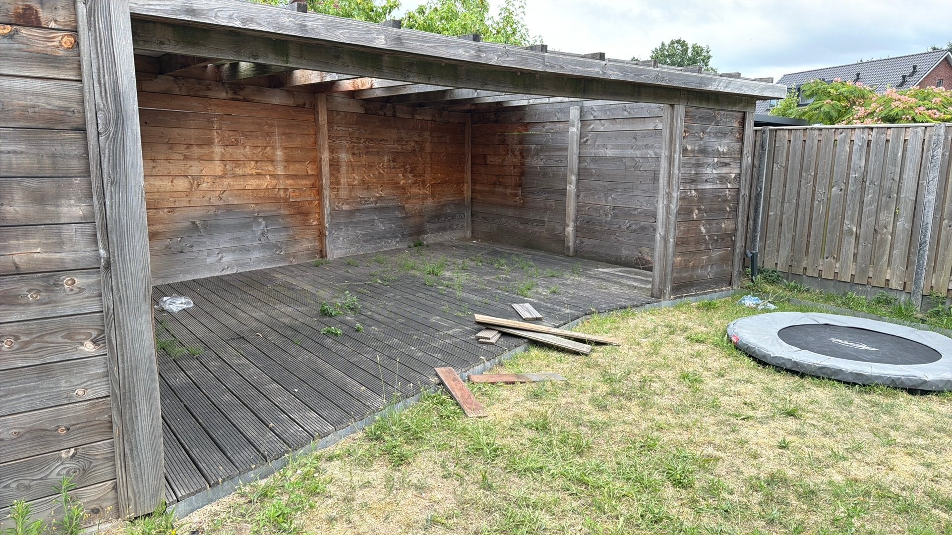 GRATIS Houten overkapping zelf slopen, ophalen tot 260726!!, Ophalen, Gebruikt, Hout, Overige typen