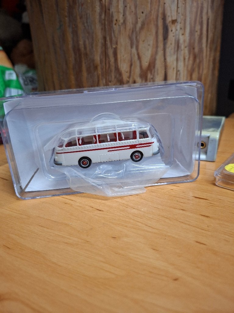 Brekina Setra S6 grijs/rood, Ophalen of Verzenden, Bus of Vrachtwagen, Brekina