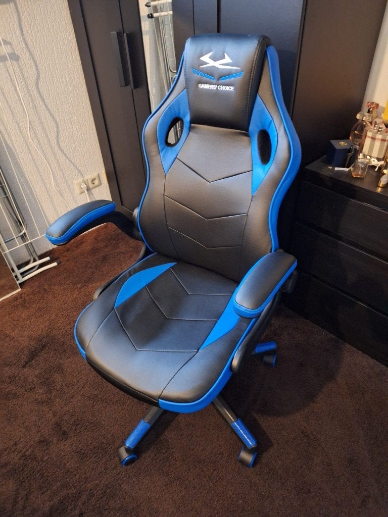 Gaming Chair (JYSK), Huis en Inrichting, Ophalen, Gaming bureaustoel, Balstoel, Zwart