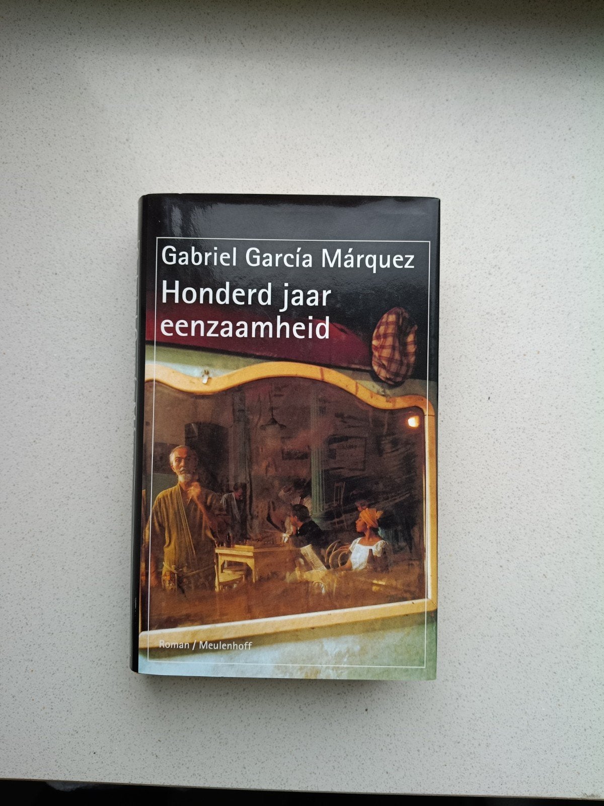 Honderd Jaar Eenzaamheid - Gabriel García Márquez, Ophalen of Verzenden, Gelezen