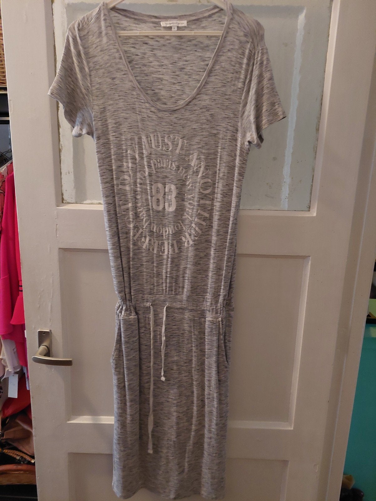 Tramontana jurk grijs  maat S, Kleding | Dames, Ophalen, Tramontana, Zo goed als nieuw, Maat 36 (S)