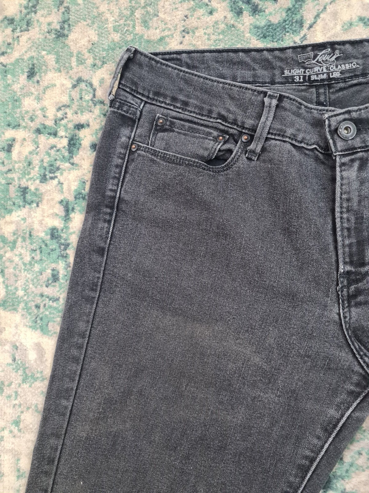 Levi’s slight curve calssic slim leg W31 L30 Dames Tulsi3130, Zwart, Ophalen of Verzenden, Zo goed als nieuw, W30 - W32 (confectie 38/40)