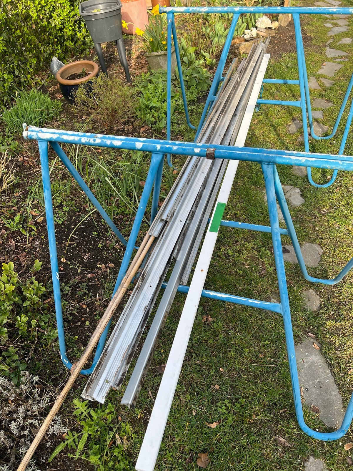 Diverse aluminium profielen en strips, Ophalen, Gebruikt, Aluminium