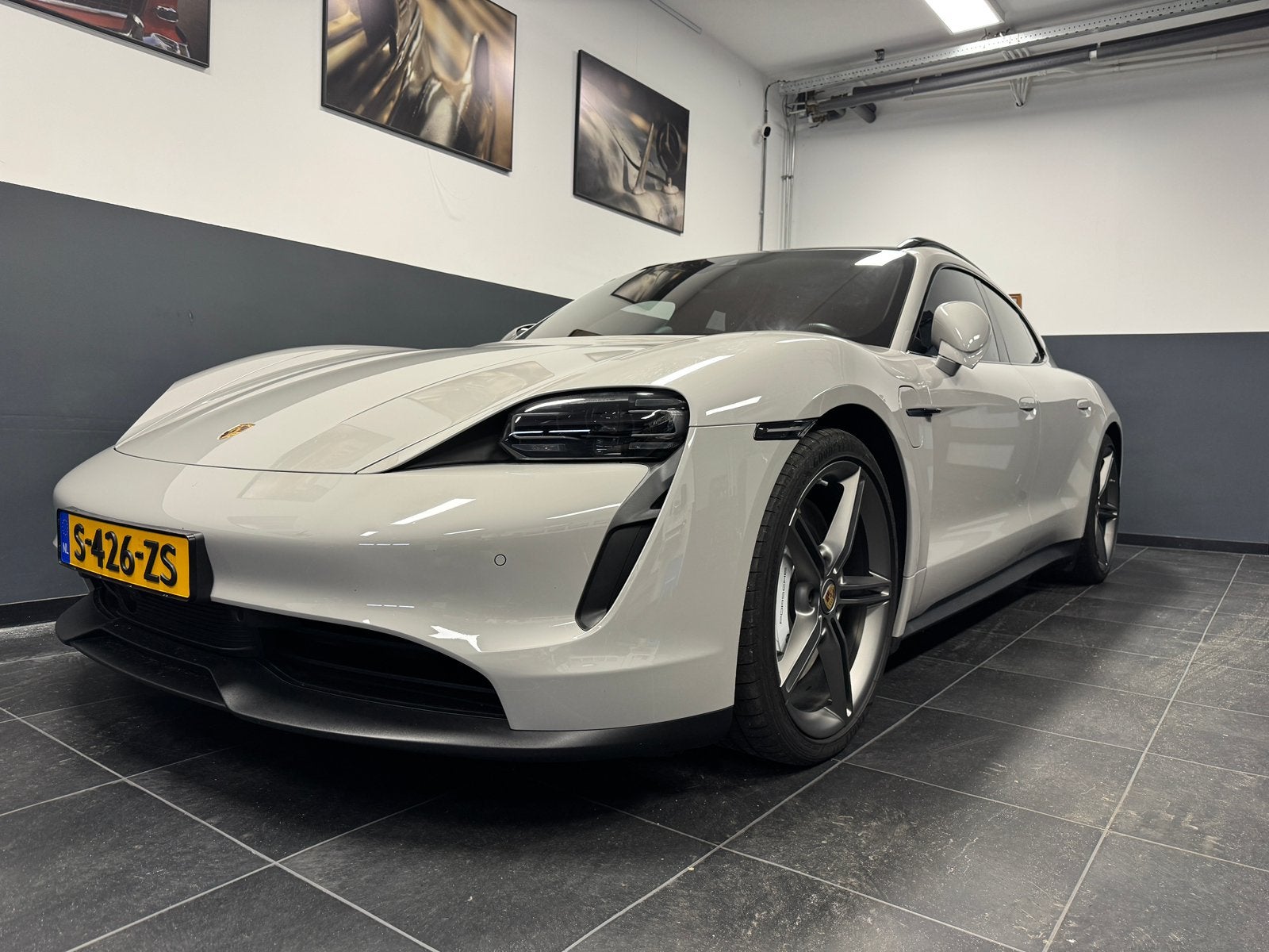 Taycan sport turismo 93,4 kw porsche approved garantie 5-28, Automaat, Achterwielaandrijving, Zwart, Leder