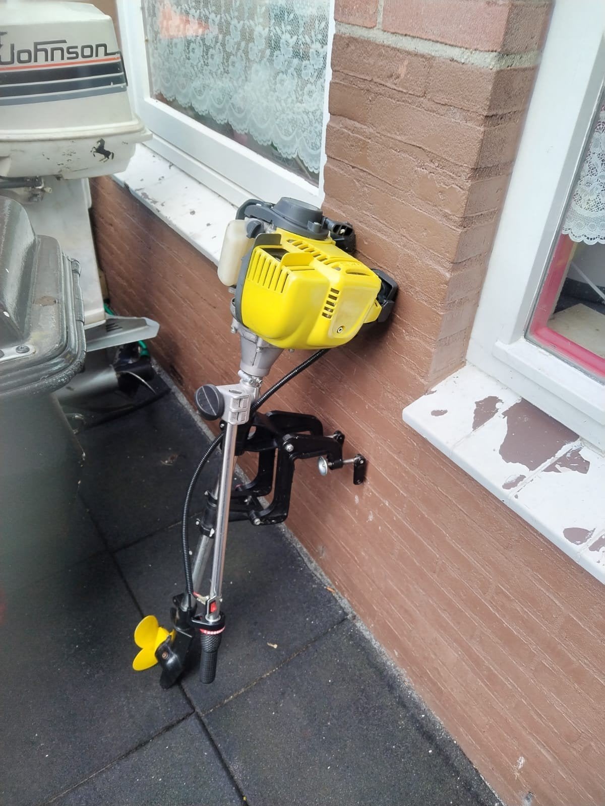 Compacte buitenboordmotor - Ideaal voor kleine boten, Watersport en Boten, Ophalen, Gebruikt, Minder dan 5 pk, Buitenboordmotor