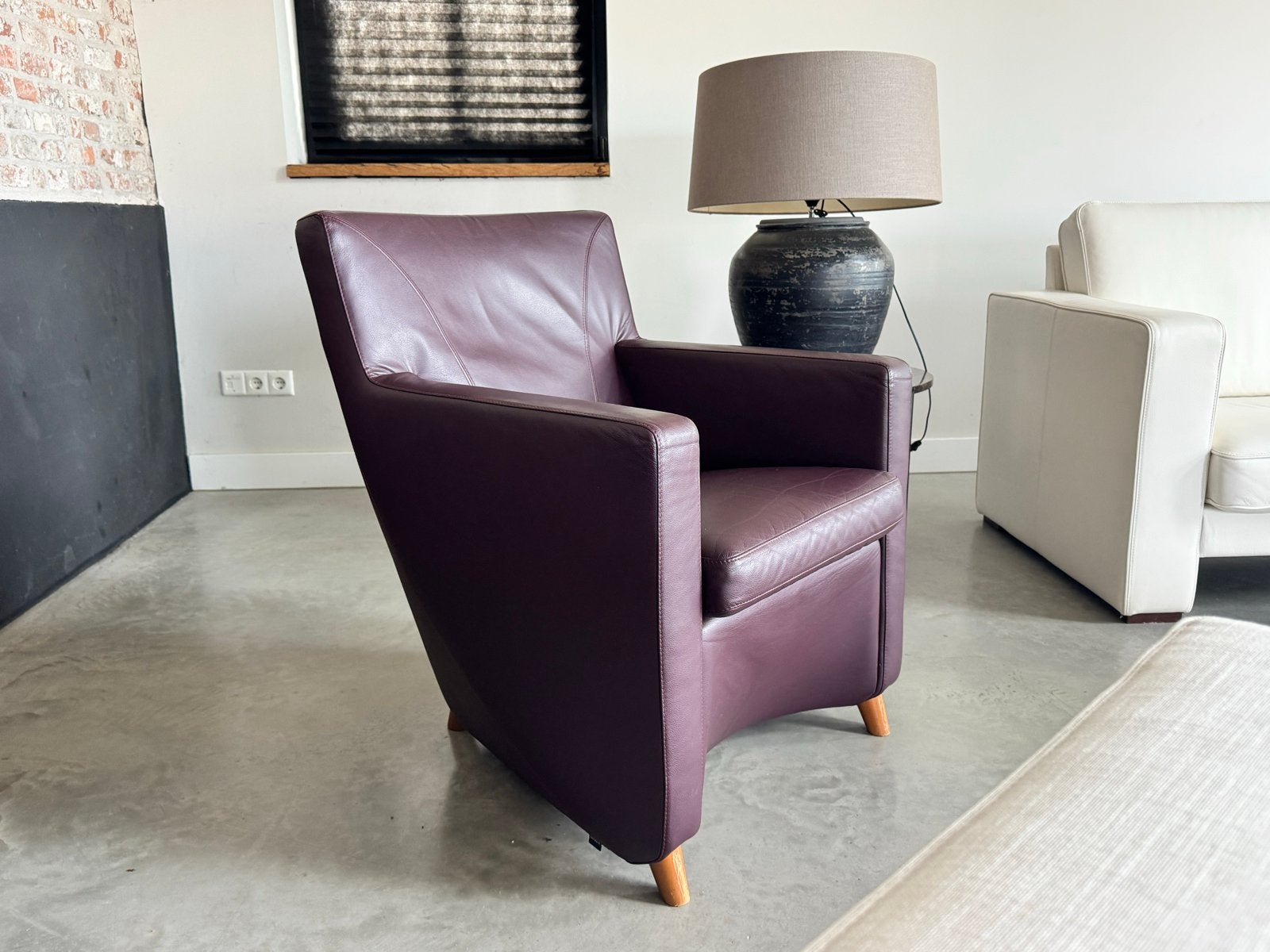 Leolux Dolcinea fauteuil - Paars leer -, X, Ophalen of Verzenden, Zo goed als nieuw, X