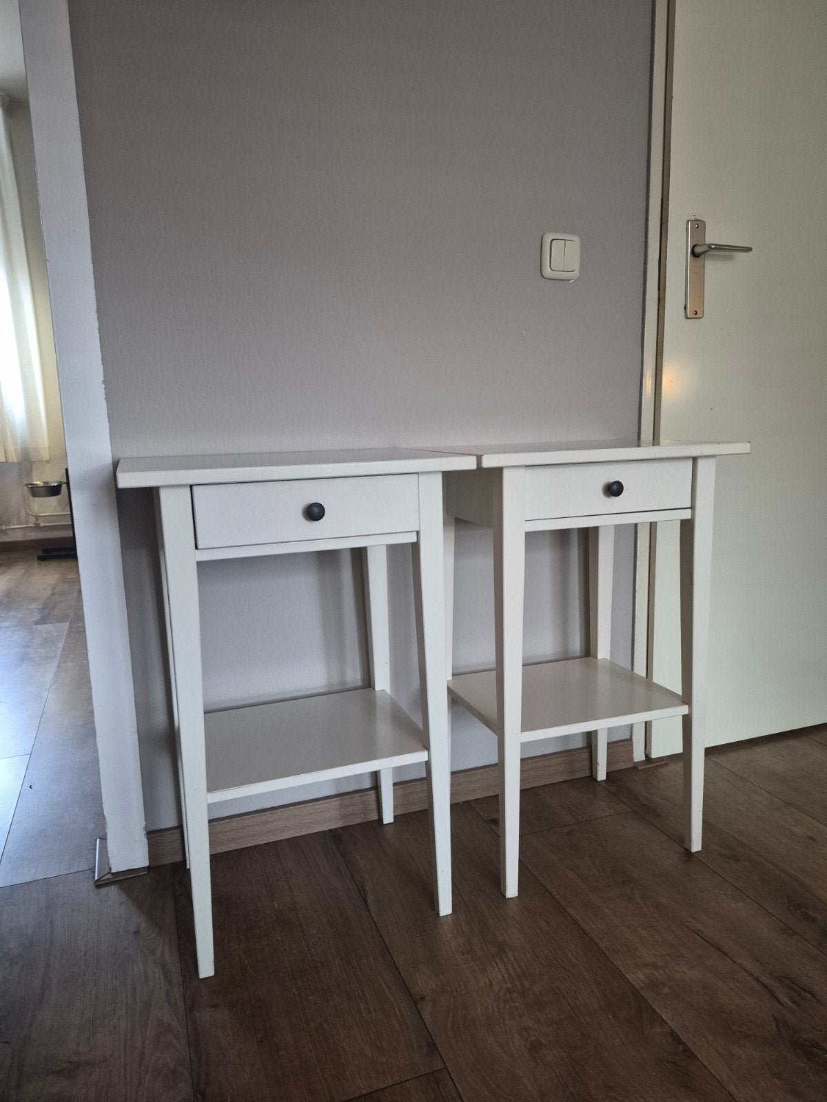 Hemnes nachtkastjes, Huis en Inrichting, Ophalen, Gebruikt
