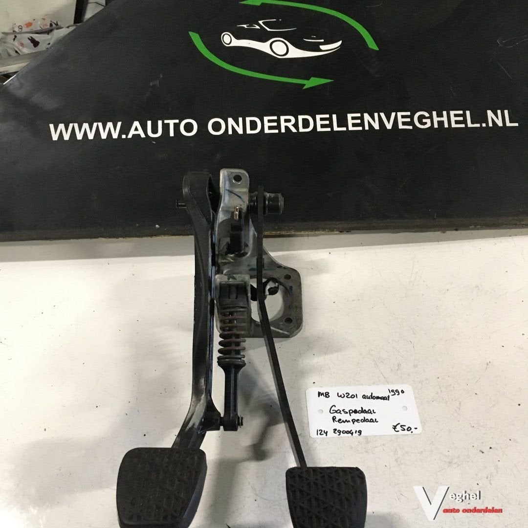Mercedes W201 automaat 1990 Gaspedaal / Rempedaal 124 290 04, Gebruikt, -, -, Ophalen of Verzenden
