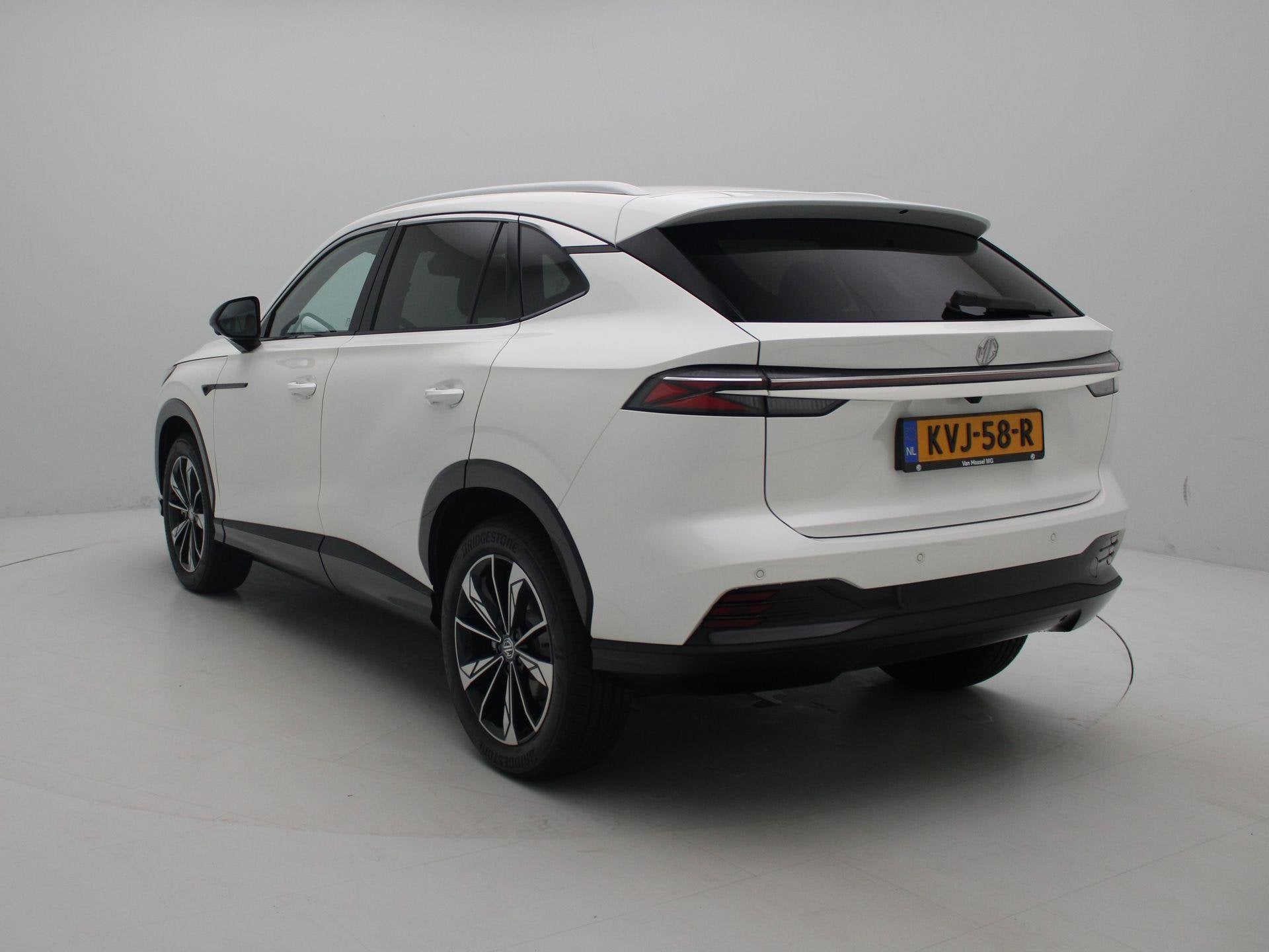 MG HS 1.5 Hybrid+ Aut. Luxury | Demo | Bruin Interieur | Nav, 12 maanden, Gebruikt, 4 cilinders, Wit
