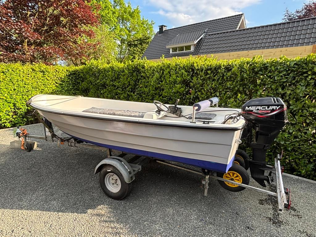 Leuke open consoleboot met trailer en 15 PK 4 takt motor, Watersport en Boten, Vis- en Consoleboten, Ophalen, Gebruikt, 4 m, 15 pk
