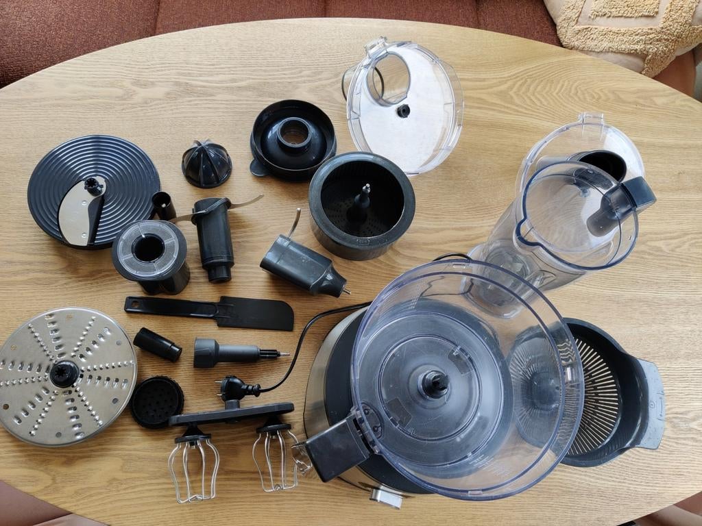 Philips Keukenmachine HR7778/00 - Compleet met Accessoires, Gebruikt, 3 snelheden of meer, Ophalen of Verzenden, 2 tot 3 liter