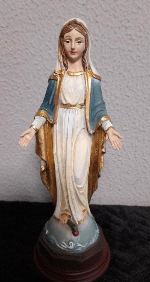 Maria open armen, Ophalen