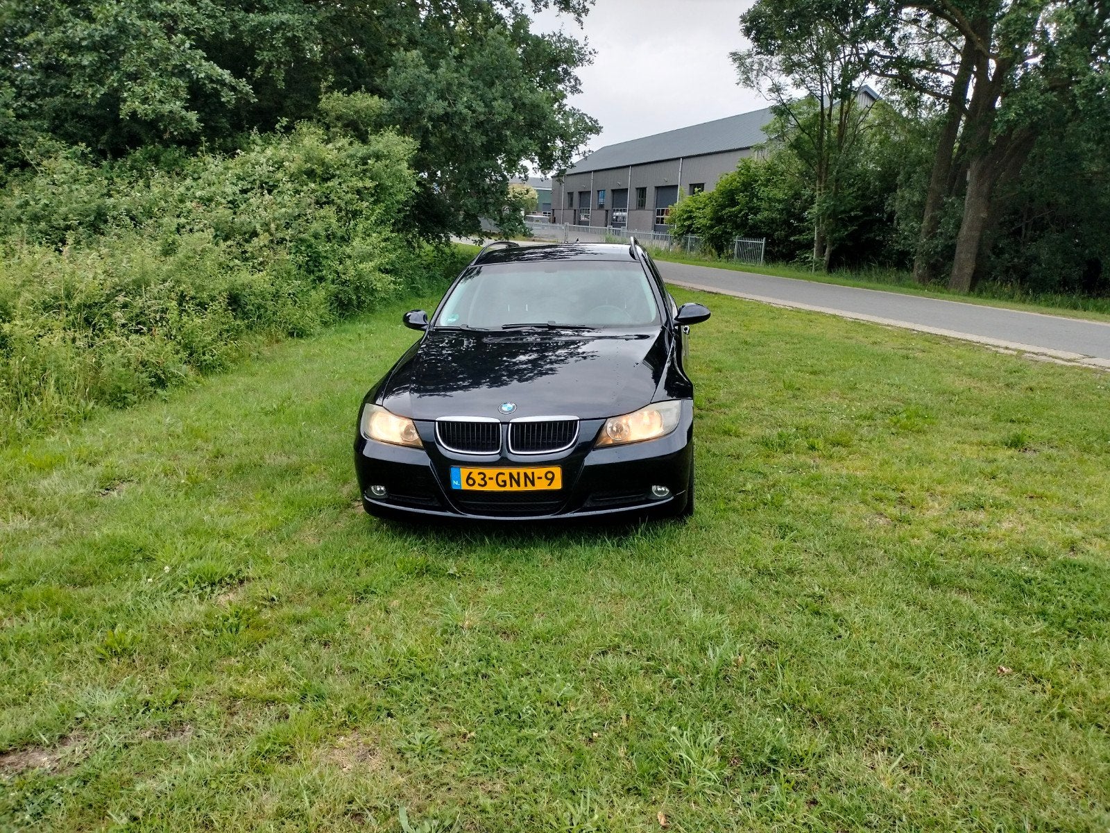 BMW 3-Serie 2.0 318 I Touring 2008 Zwart, Zwart, Zwart, Handgeschakeld, Particulier