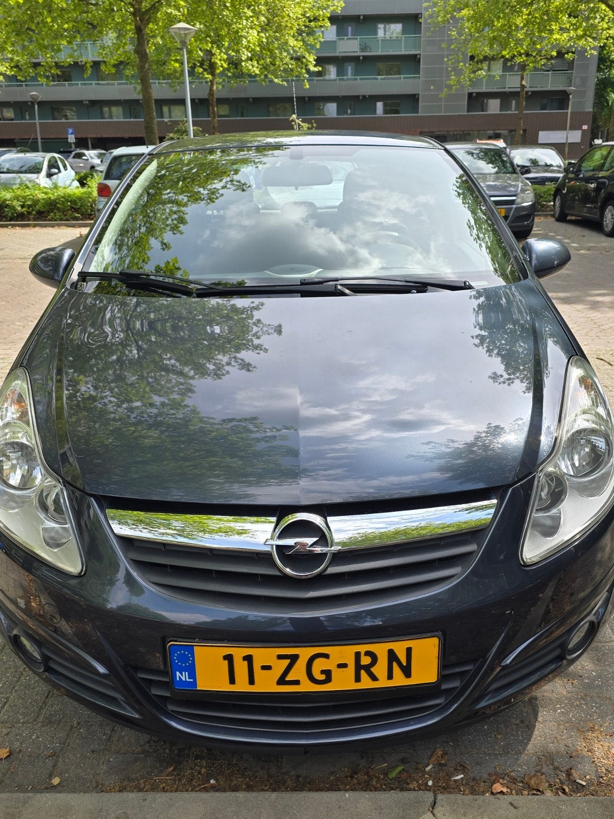 Opel Corsa 1.4 16V 5D AUT 2008 Grijs