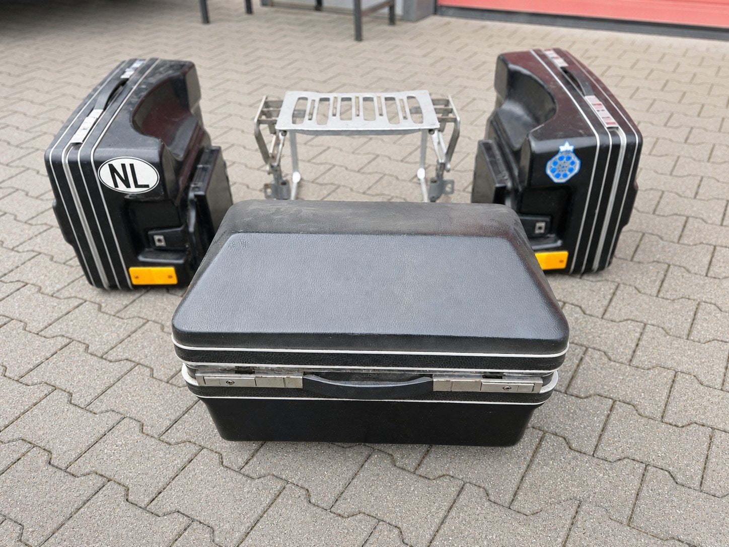 Krauser K1 kofferset + rek, Motoren, Ophalen