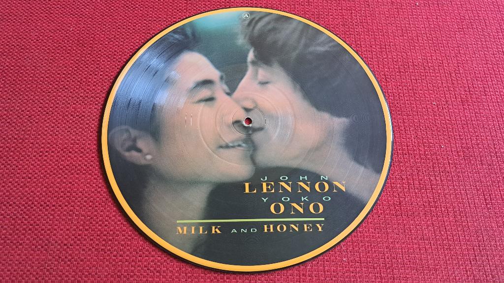 John Lennon Milk & Honey picture disc 1984 (Beatles), Ophalen of Verzenden, Zo goed als nieuw, Overige formaten